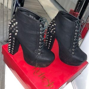 (Ankle) Black studded, chunky heel booties
